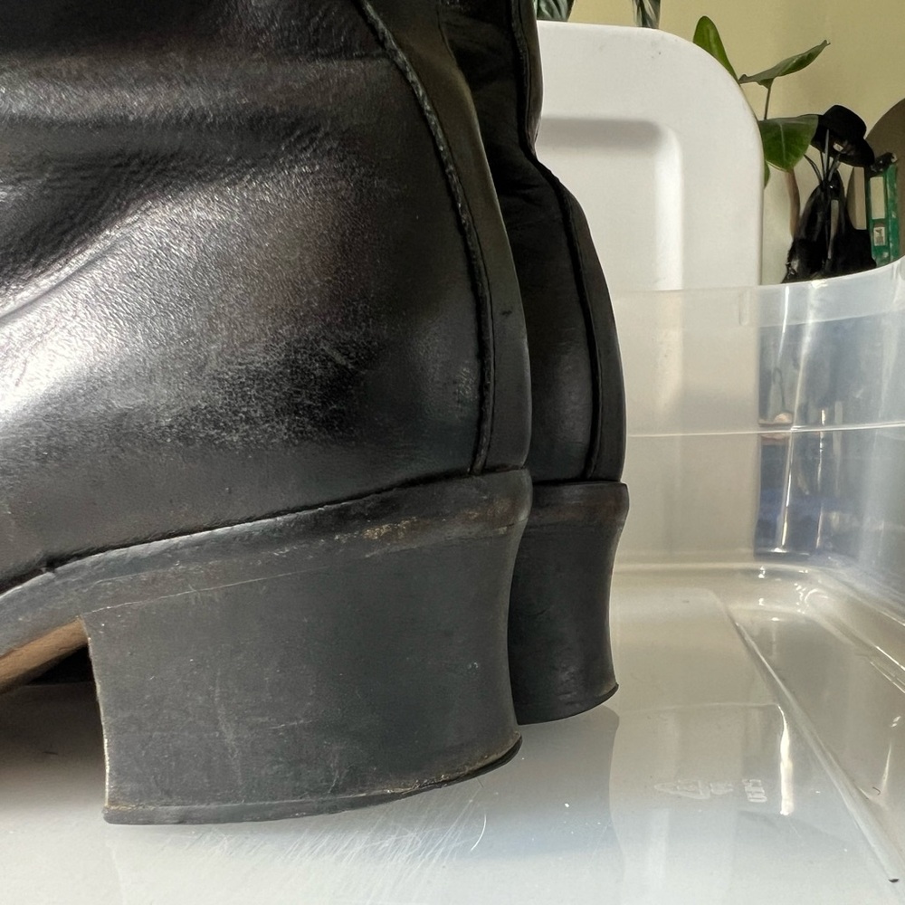 Vintage 90s Guess Granny Boots - Picture 5 of 11